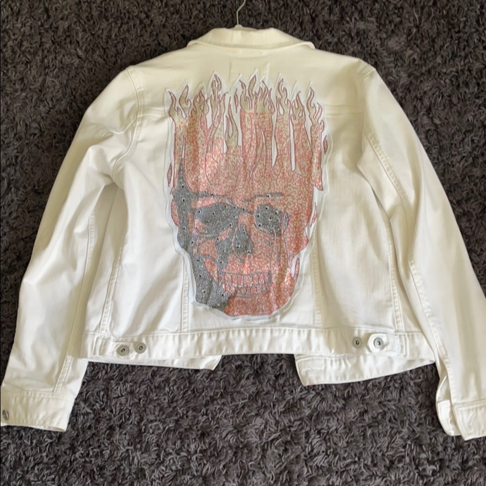 Vince Camuto white jean jacket